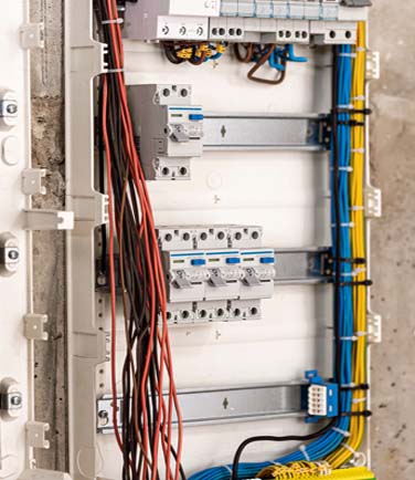 Wattech s.r.o. realizuje kompletné elektroinštalačné práce v bytoch, rodinných domoch, obchodných priestoroch.